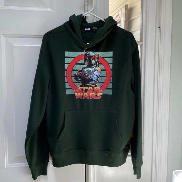 NWT. Old Navy, men’s size medium, StarWars hoodie. - Picture 2 of 6